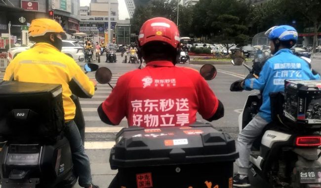 外卖大战第一批受害者已出现 香飘飘业绩下滑